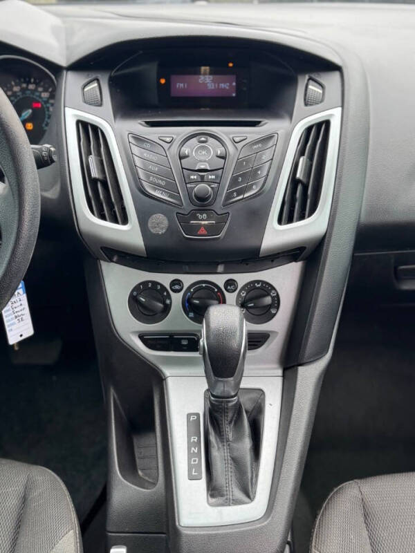 2012 Ford Focus SE