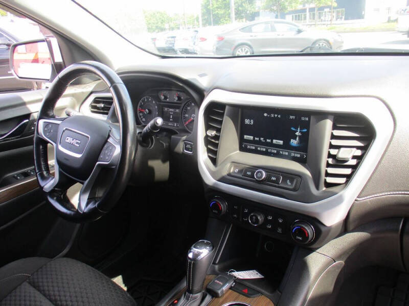 2019 GMC Acadia SLE-1