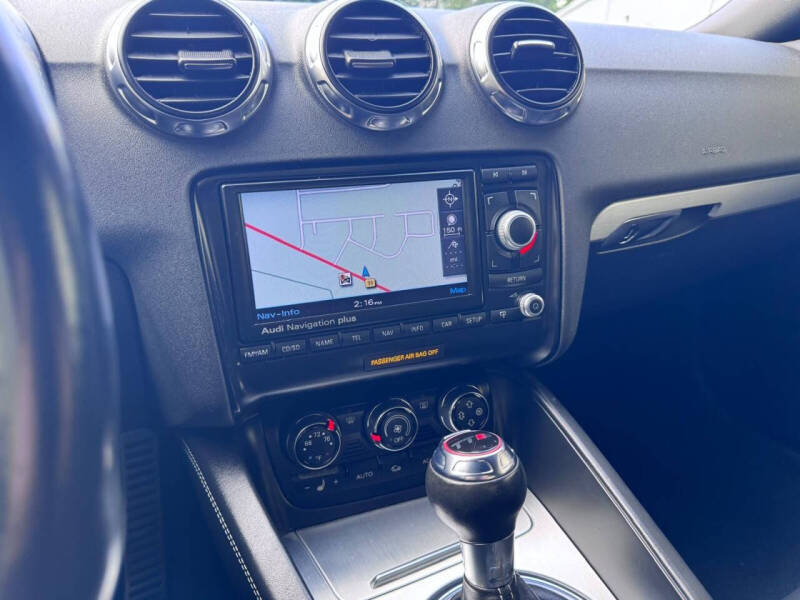 2009 Audi TTS 2.0T quattro Prestige