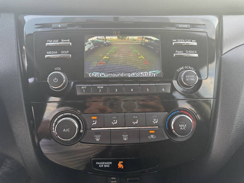 2016 Nissan Rogue S