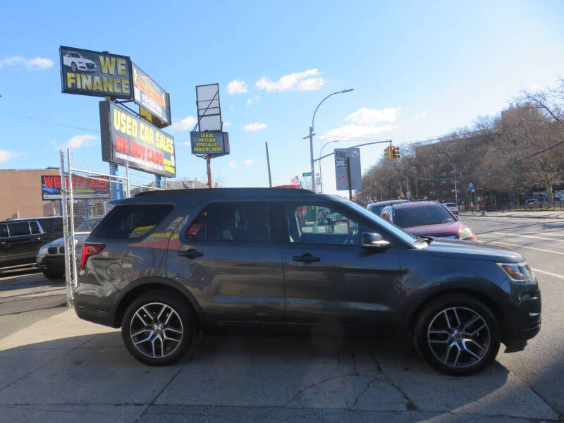 2018 Ford Explorer Sport