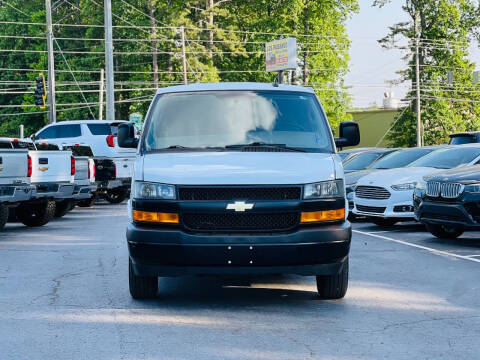 2022 Chevrolet Express 2500