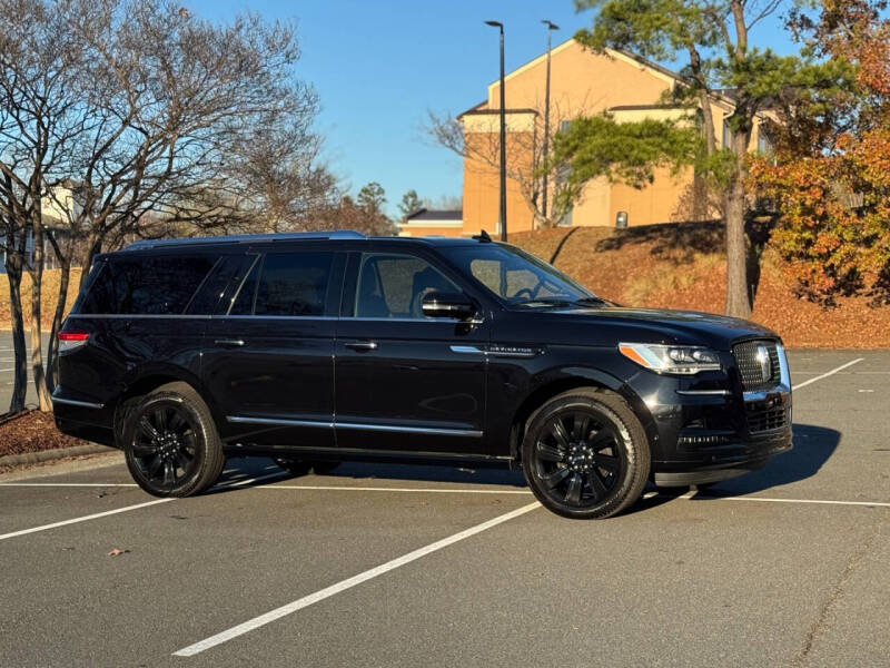 2022 Lincoln Navigator L Reserve