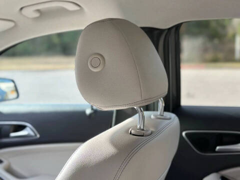 2017 Mercedes-Benz GLA GLA 250