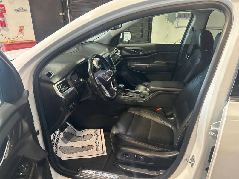 2019 GMC Acadia SLT-1