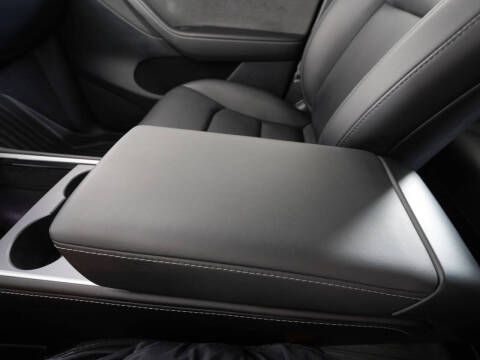 2024 Tesla Model Y Performance