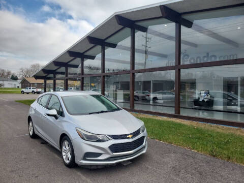 2018 Chevrolet Cruze for sale at DrivePanda.com in Dekalb IL