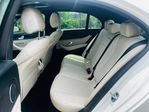 2019 Mercedes-Benz E-Class E 300