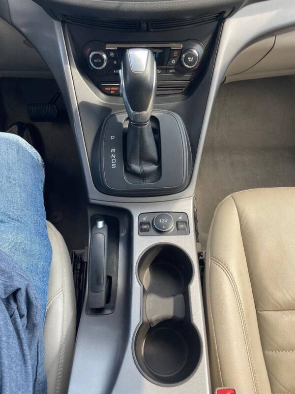 2016 Ford Escape SE