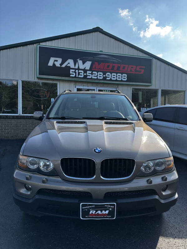 2004 BMW X5 3.0i