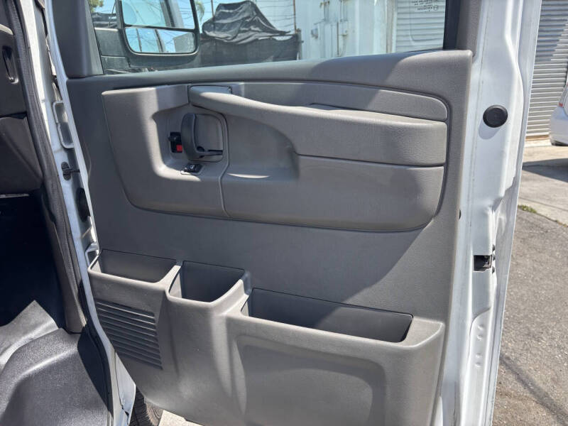 2013 Chevrolet Express 2500
