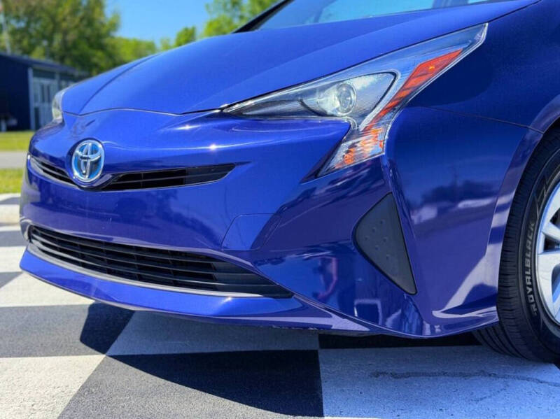 2016 Toyota Prius Two