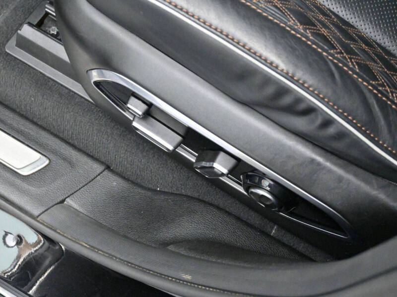 2022 Jeep Grand Cherokee Summit Reserve