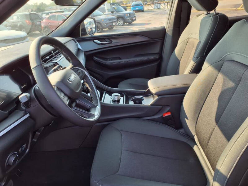 2025 Jeep Grand Cherokee L Laredo X