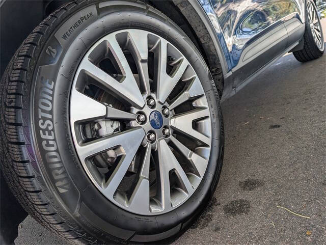 2020 Ford Escape Titanium