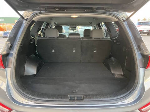 2019 Hyundai Santa Fe SE 2.4L