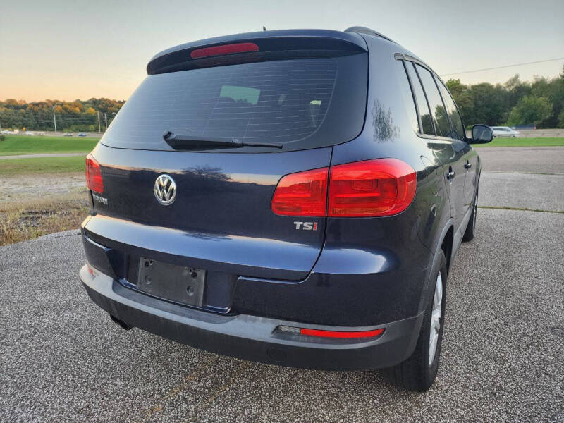 2016 Volkswagen Tiguan null photo 11