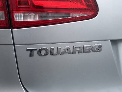 2015 Volkswagen Touareg V6 Lux