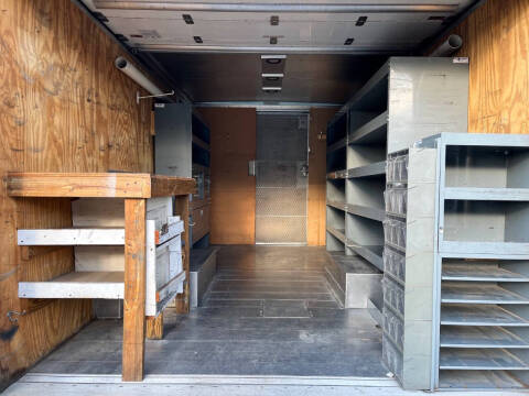 2011 Ford E-Series E-350 SD