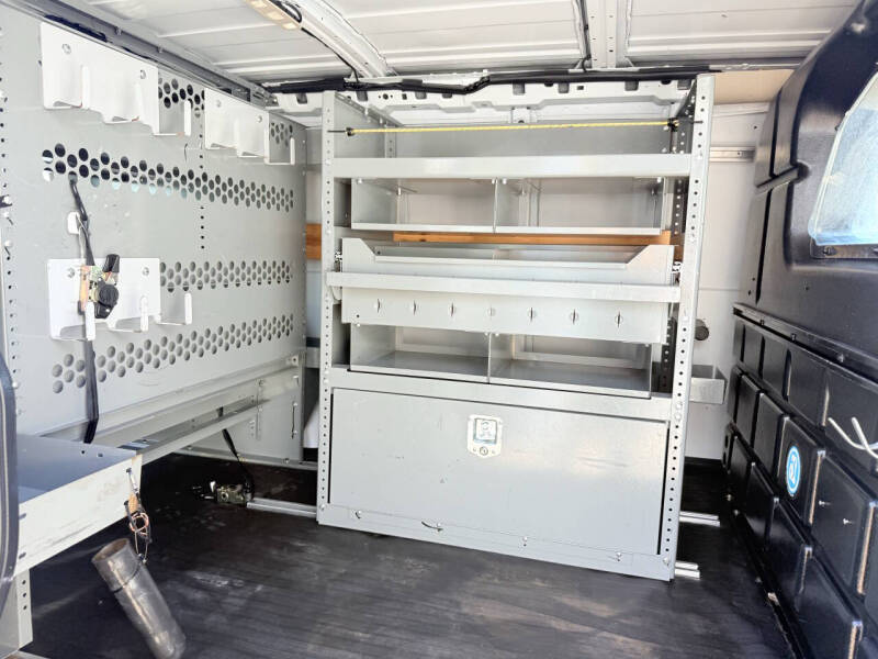 2018 Chevrolet Express 2500