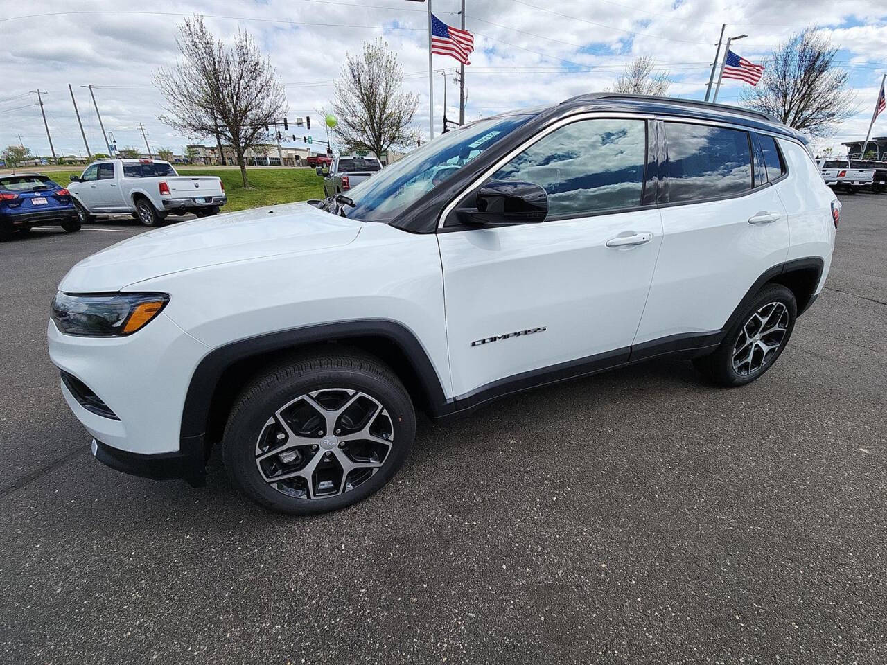 2024 Jeep Compass for sale at Victoria Auto Sales in Victoria, MN