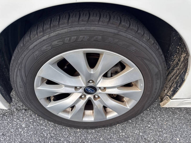 2015 Subaru Legacy 2.5i Premium