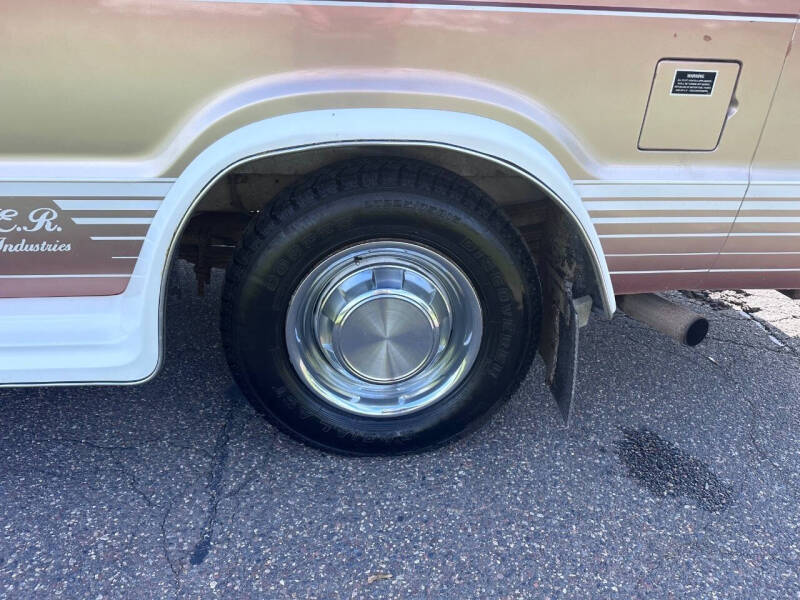 1991 Dodge Ram Van B350