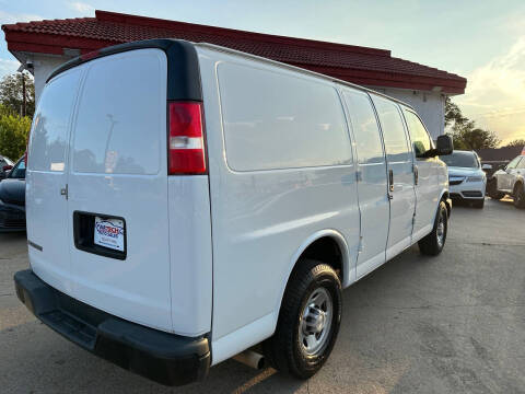 2018 Chevrolet Express 2500