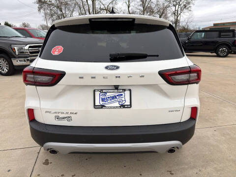 2026 Ford Escape Platinum