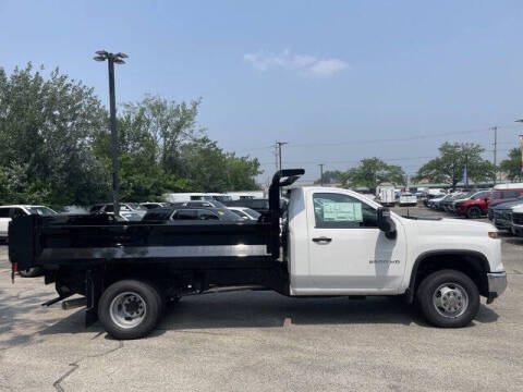 2025 Chevrolet Silverado 3500HD CC