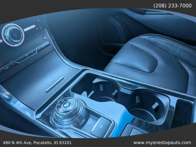 2020 Ford Edge Titanium