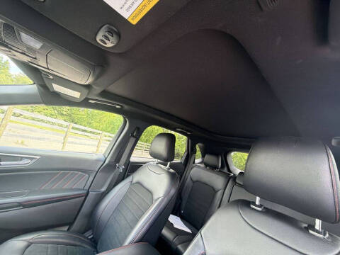2022 Ford Edge ST-Line
