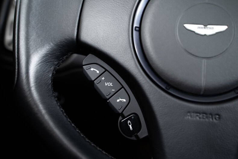 2015 Aston Martin Vanquish Volante