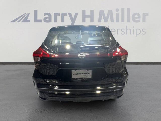 2025 Nissan Kicks Play S