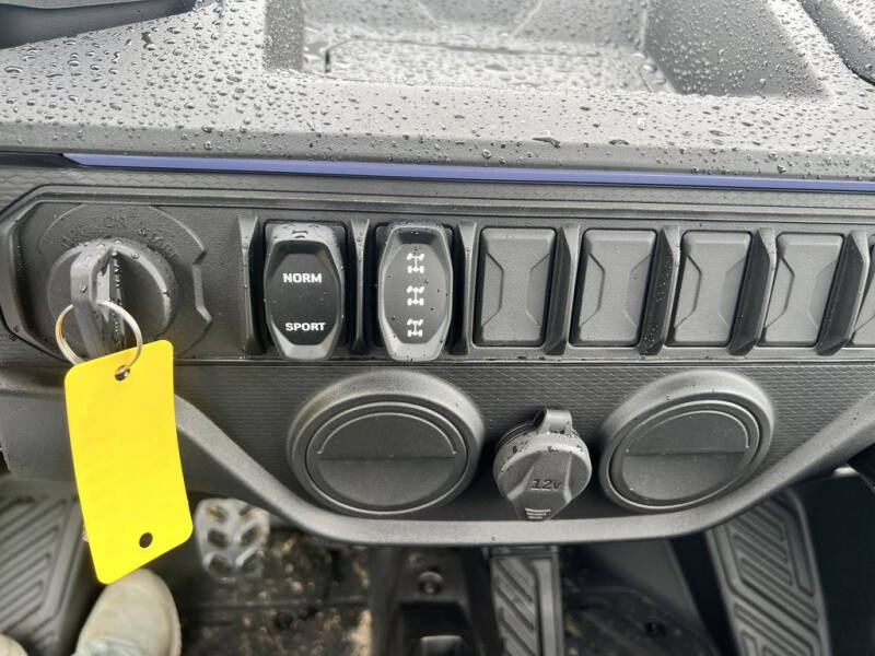 2024 CFMoto ZForce 950 Sport 4