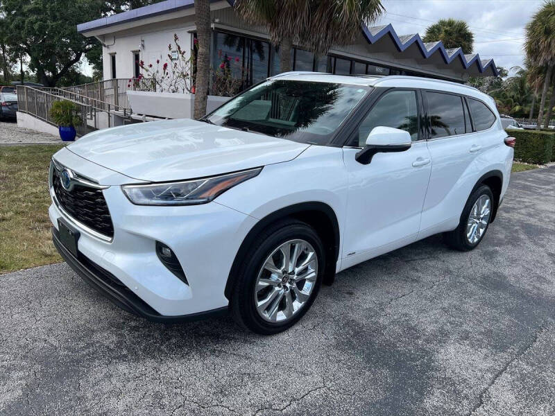 2023 Toyota Highlander Hybrid Limited