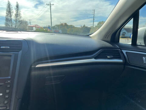 2020 Ford Fusion Titanium