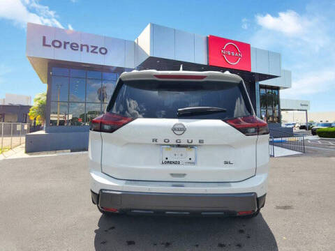 2025 Nissan Rogue SL