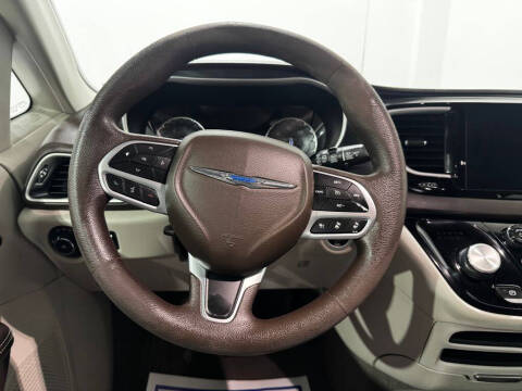 2020 Chrysler Pacifica Touring