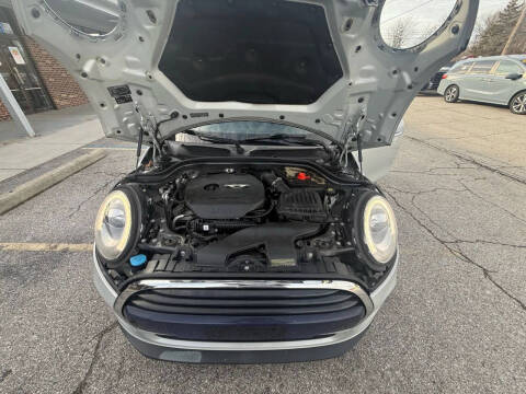 2016 MINI Hardtop 4 Door Cooper