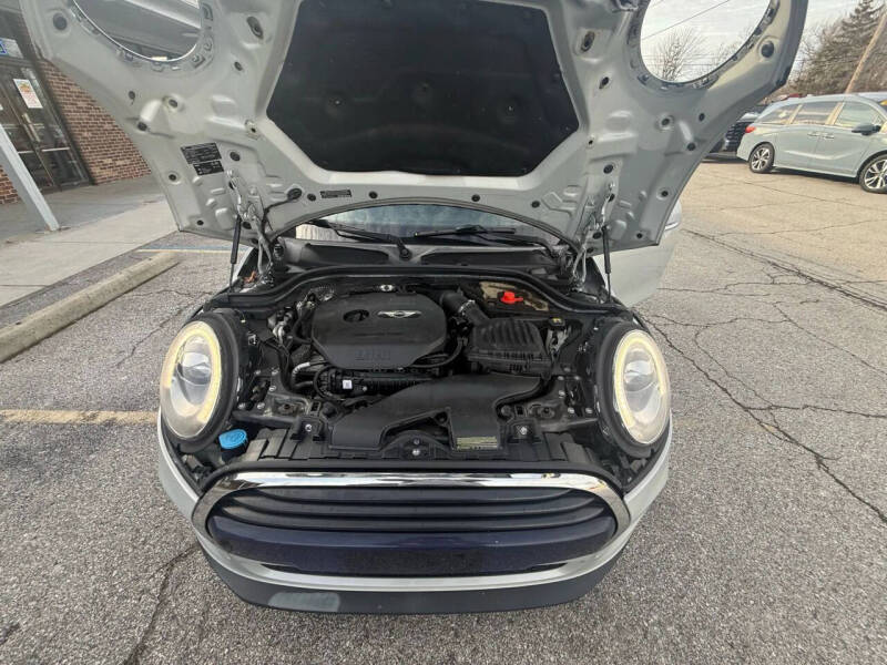 2016 MINI Hardtop 4 Door Cooper