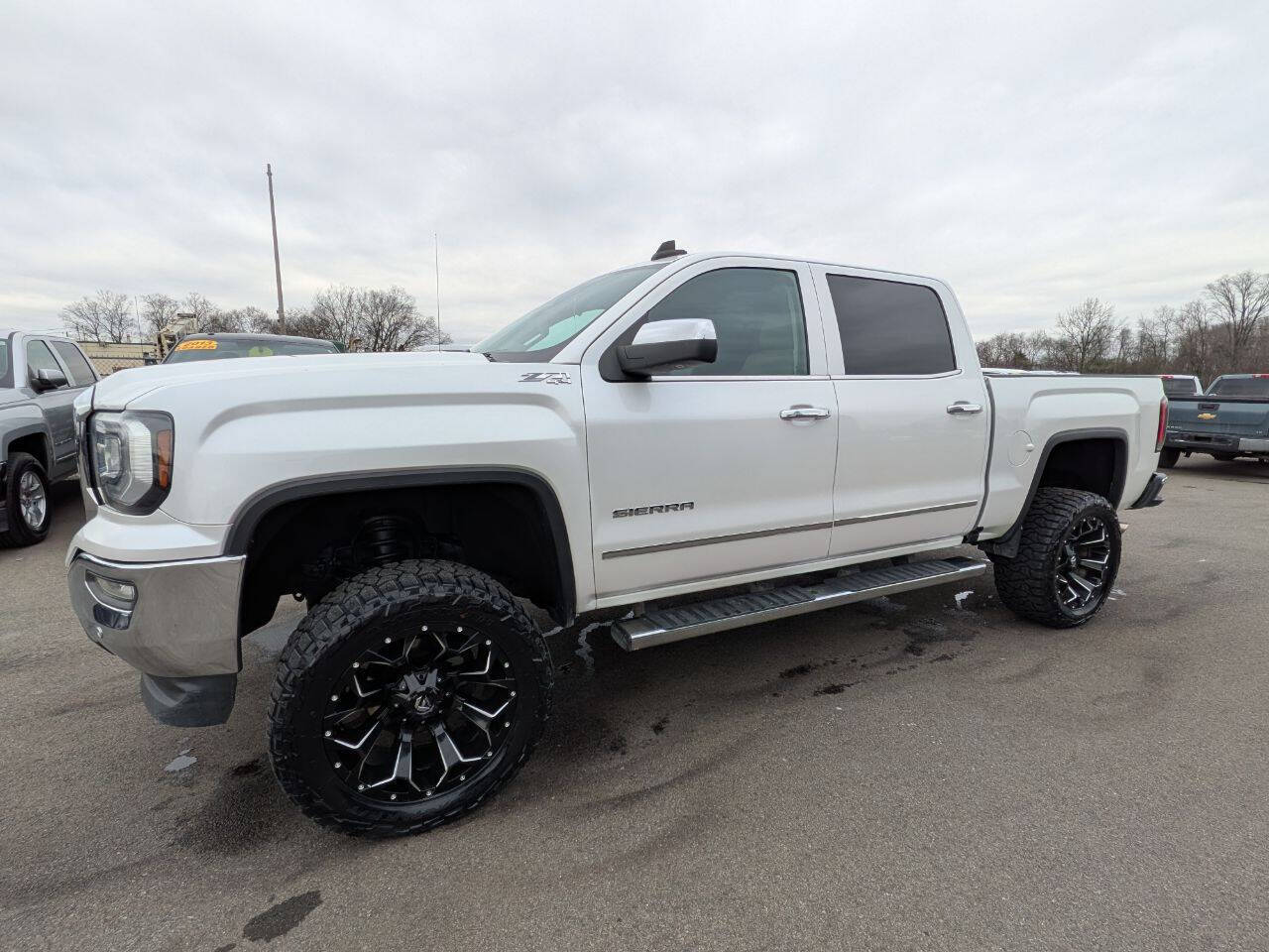 2018 GMC Sierra 1500 SLT 4x4 4dr Crew Cab 5.8 ft. SB's photo