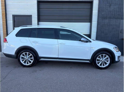 2017 Volkswagen Golf Alltrack