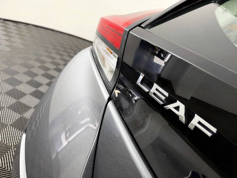 2019 Nissan LEAF SV