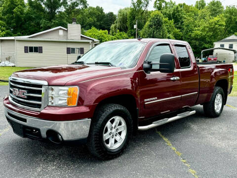 2013 GMC Sierra 1500 for sale at Easter Brothers Preowned Autos in Vienna WV