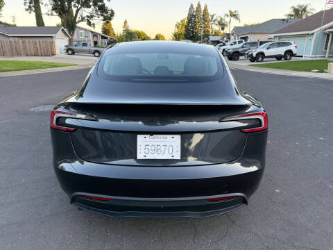2025 Tesla Model 3 Long Range