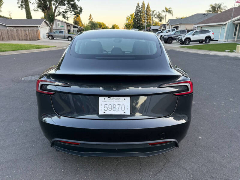 2025 Tesla Model 3 Long Range