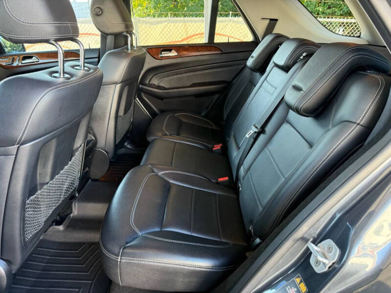 2012 Mercedes-Benz M-Class ML 550