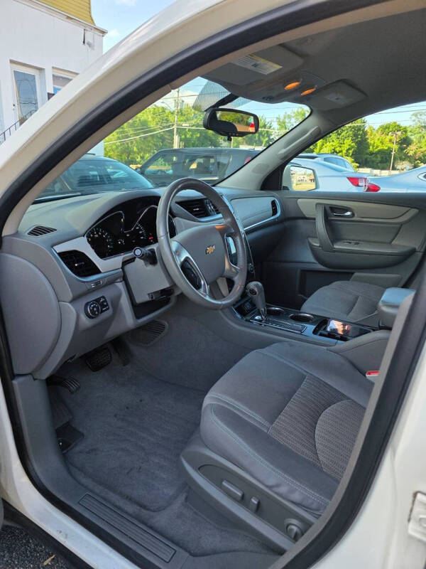 2015 Chevrolet Traverse LT