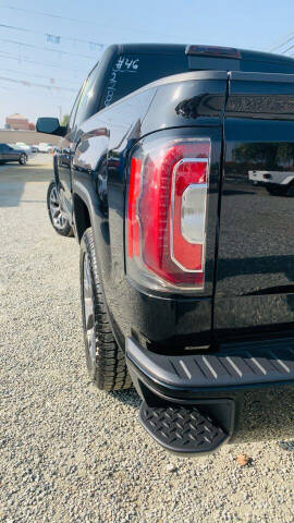 2017 GMC Sierra 1500 SLT